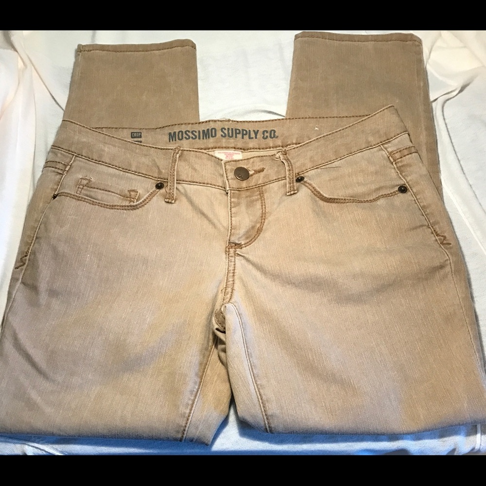 MOSSIMO Supply Co. Cropped Pants.