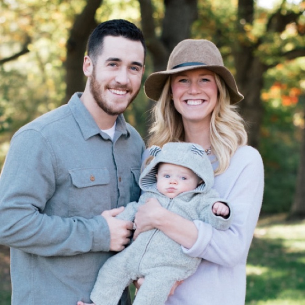 Meet your Posher, Maya