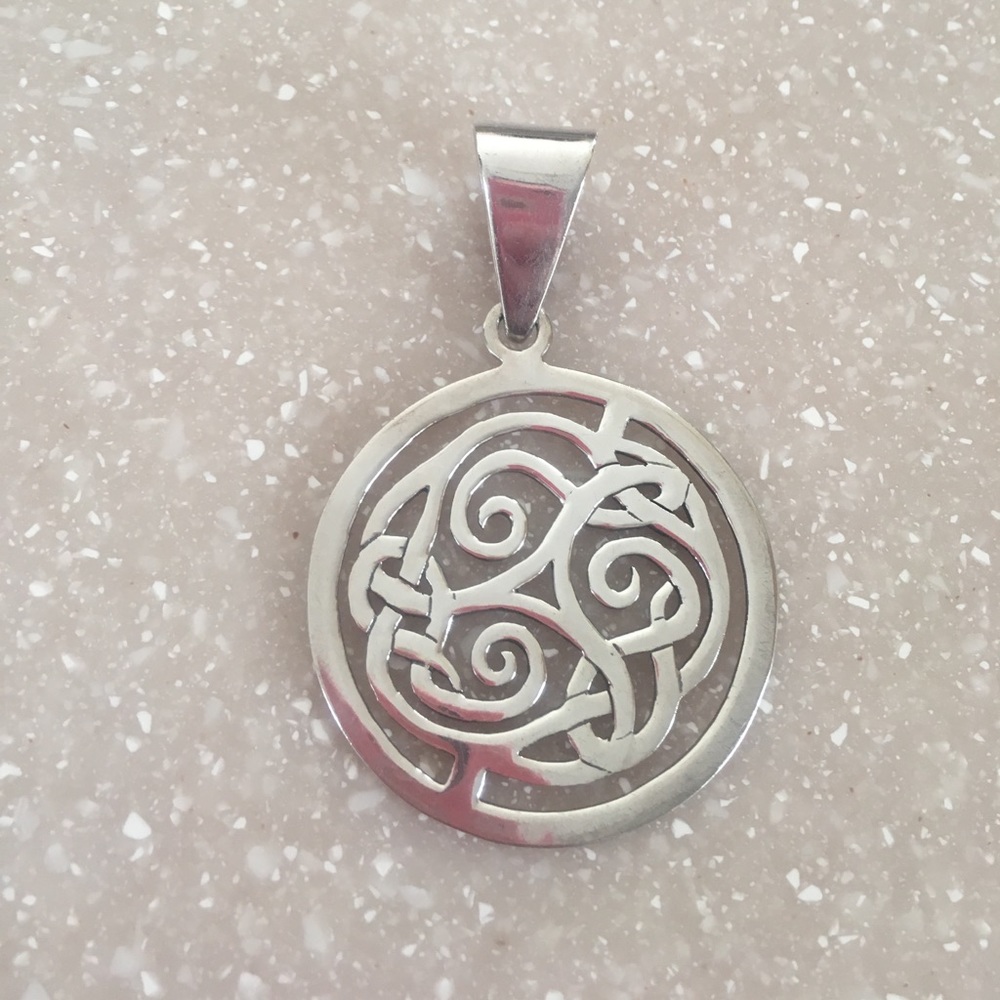 Silpada pendant