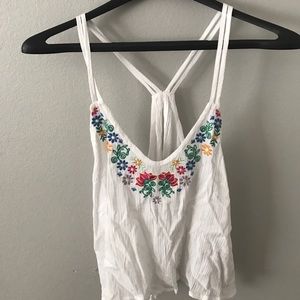 super cute flowy crop top