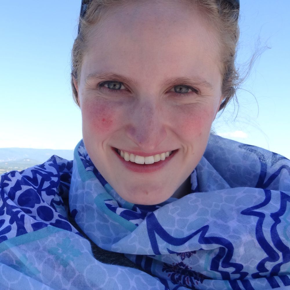 Meet your Posher, Catherine