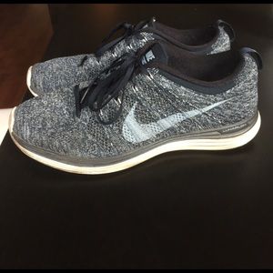Nike Flyknit Lunar 1 Size 11