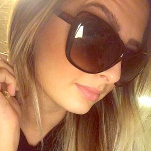 Steve Madden sunglasses