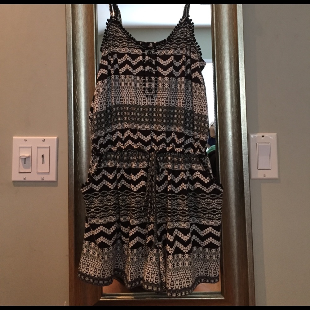 Black and white patterned romper