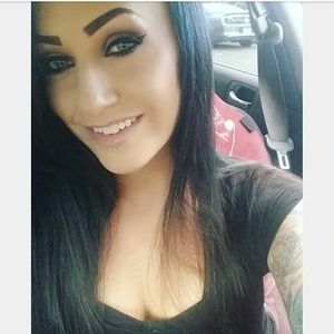 Meet your Posher, Mallory