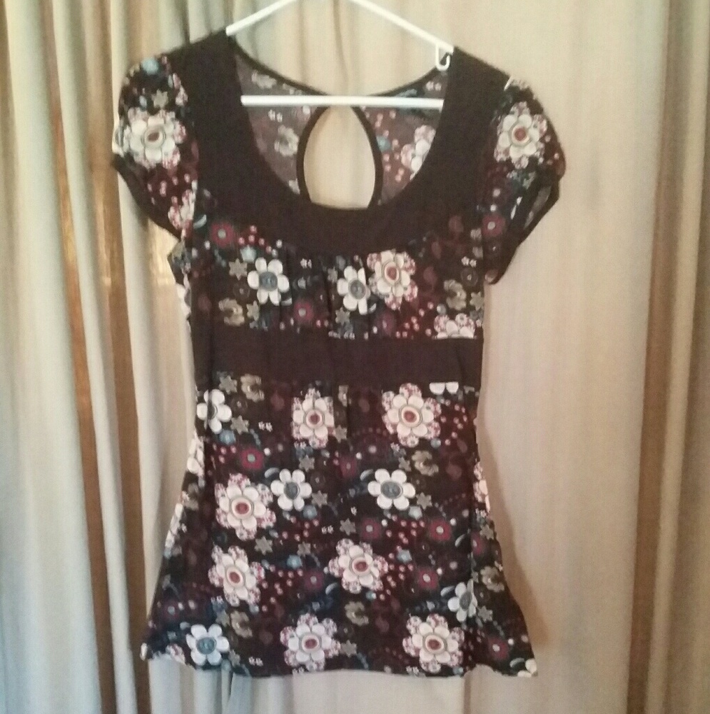 Hippie flower shirt