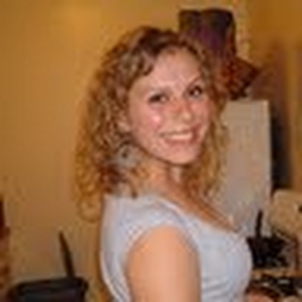 Meet your Posher, Rebecca