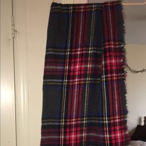 PLAID SCRAF