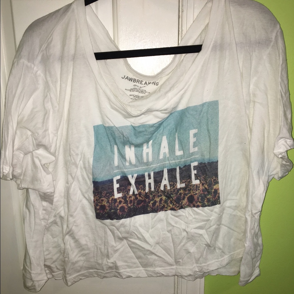 💕ON SALE💕 UO "INHALE EXHALE" TEE
