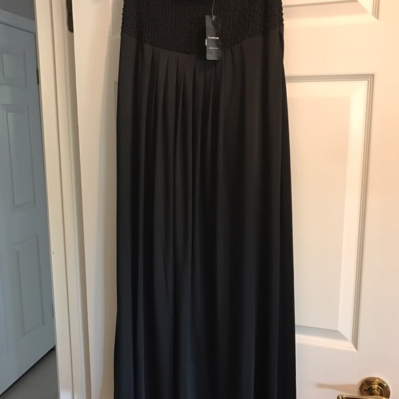 Pleated black maxi skirt -- Brand New W/tag - Picture 2 of 3