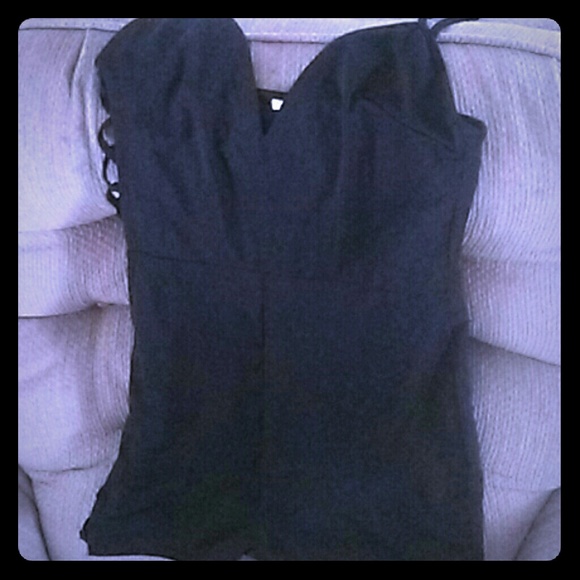 Romper - Picture 1 of 3