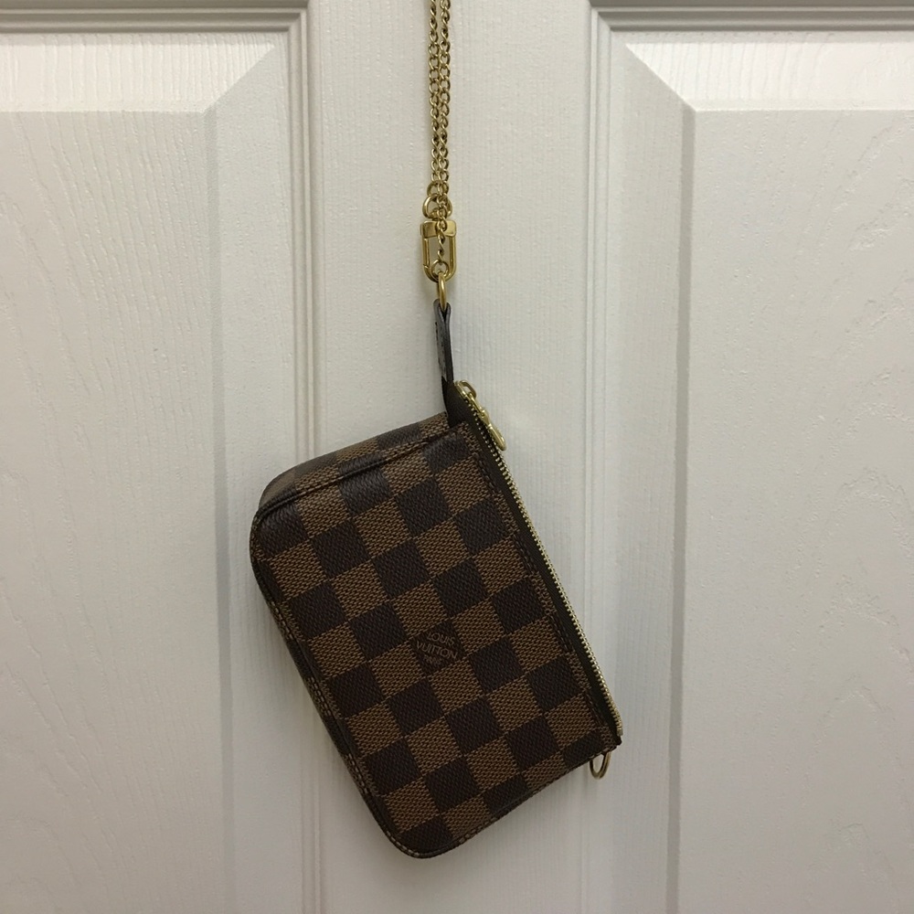 Louis Vuitton Mini Pochette