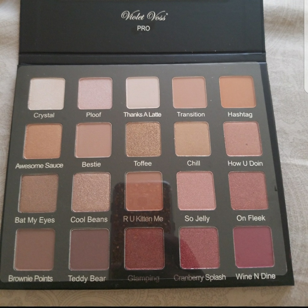 Violet Voss Holy Grail Eyeshadow (BNIB)
