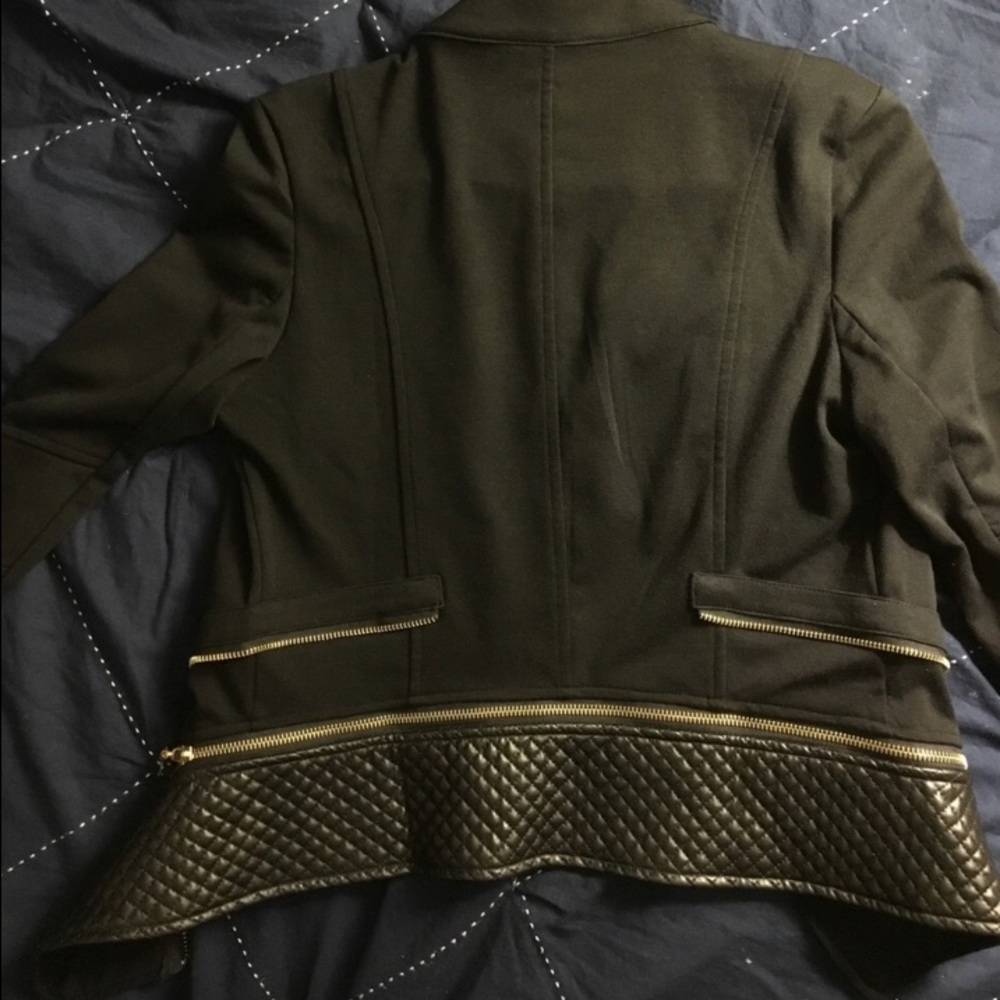 Textured Leather Jacket! - Picture 4 of 6