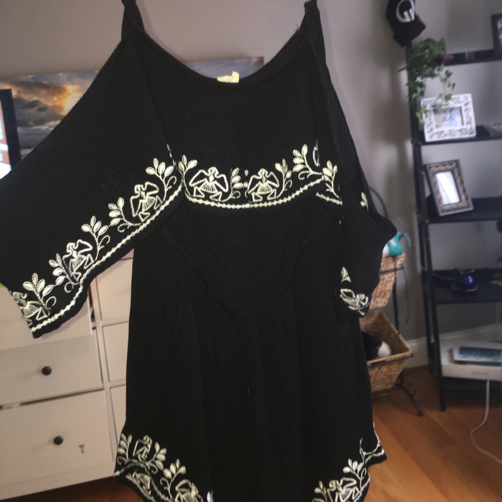 off the shoulder romper, only worn once!