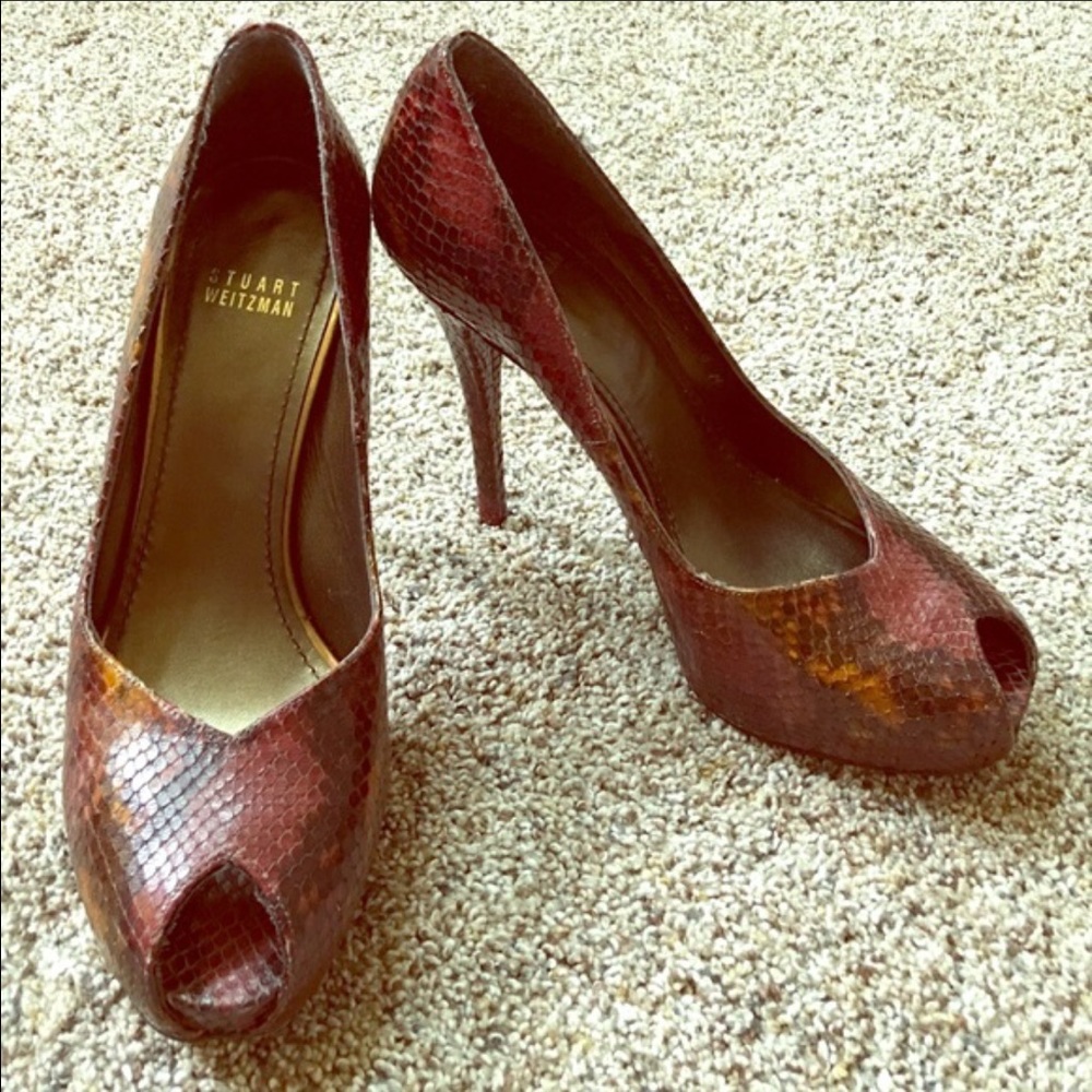 Stuart Weitzman "Victoria" Heels Python Size 8 - image 2