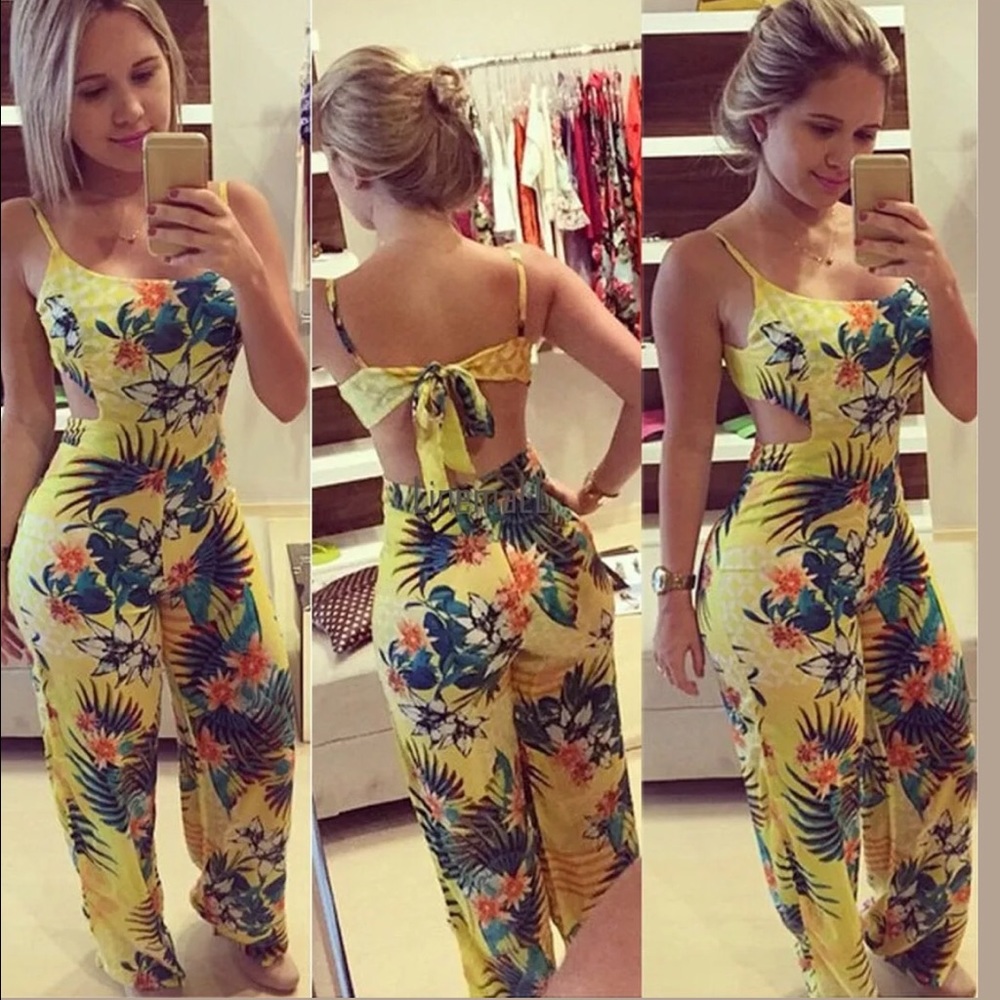 Floral jumpsuit. New no tags