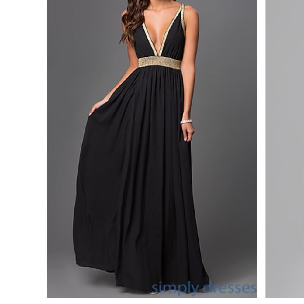 Black prom dress