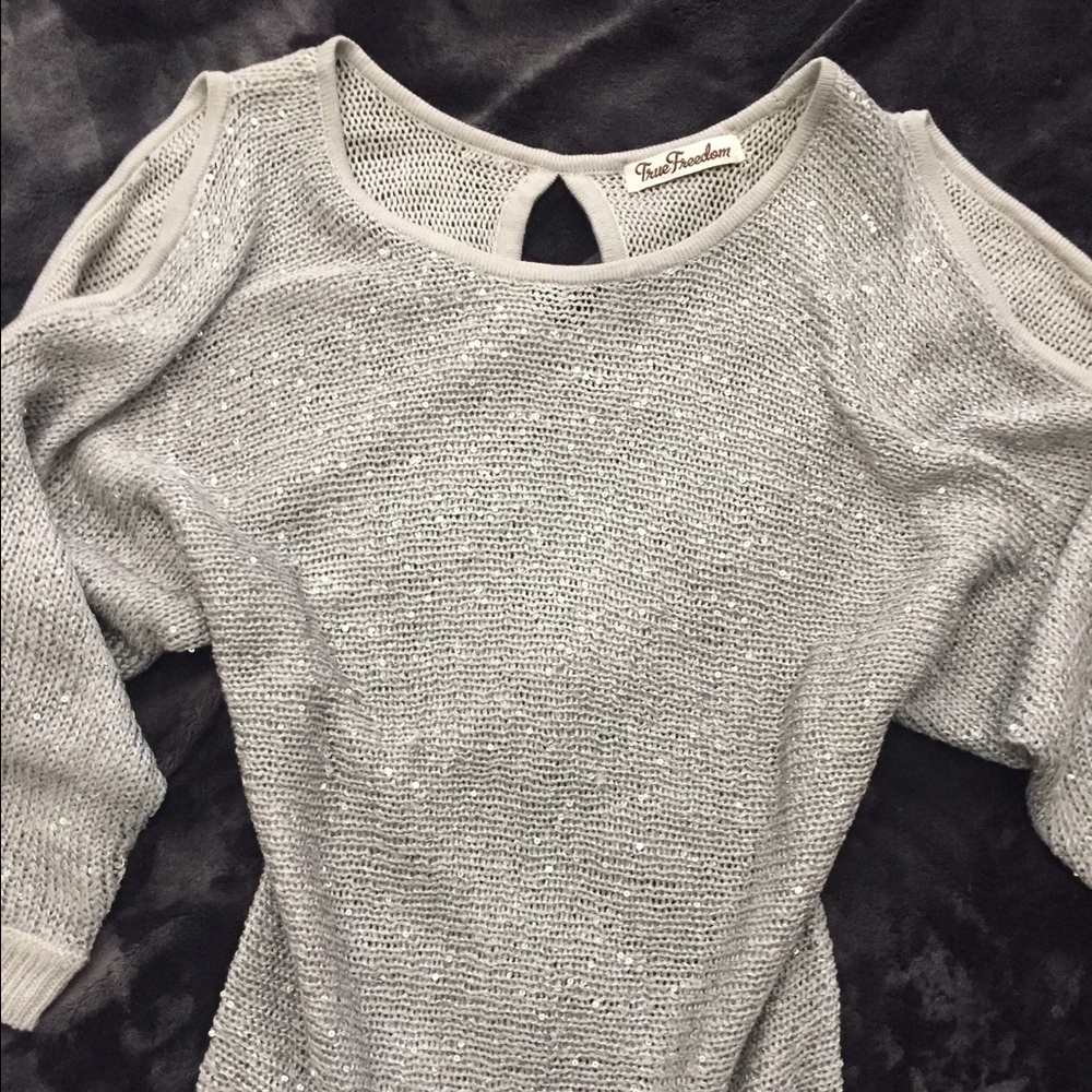 SOLD. 
True Freedom Gorgeous Sweater!