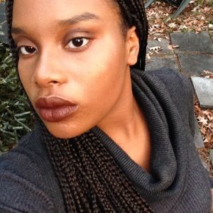 Meet your Posher, Briana