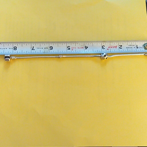 AUTHENTIC PANDORA BRACELET W/HEART BEAD - Picture 3 of 3