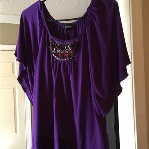 B.Design peasant top