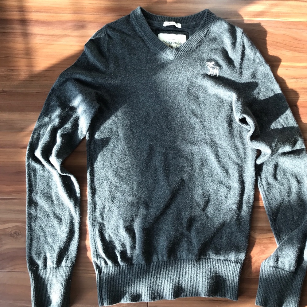 Abercrombie & Fitch Sweater