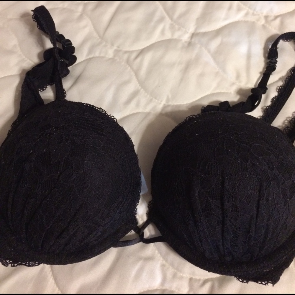 Victoria secret bombshell bra-adds2 cup sizes