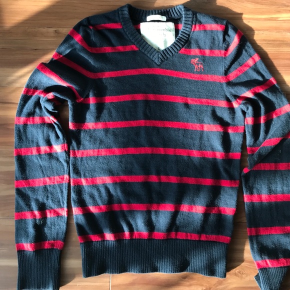 Abercrombie & Fitch Sweater - Picture 1 of 1