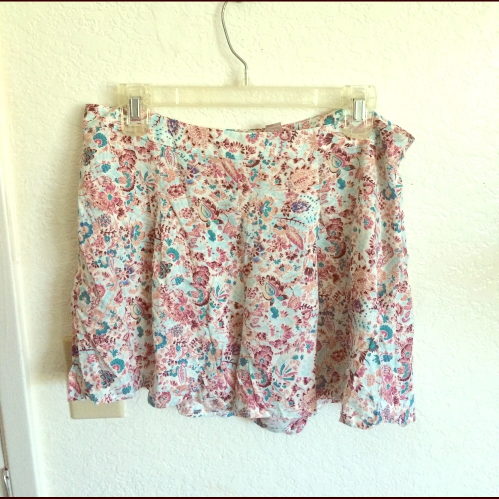 Flower short/skirt