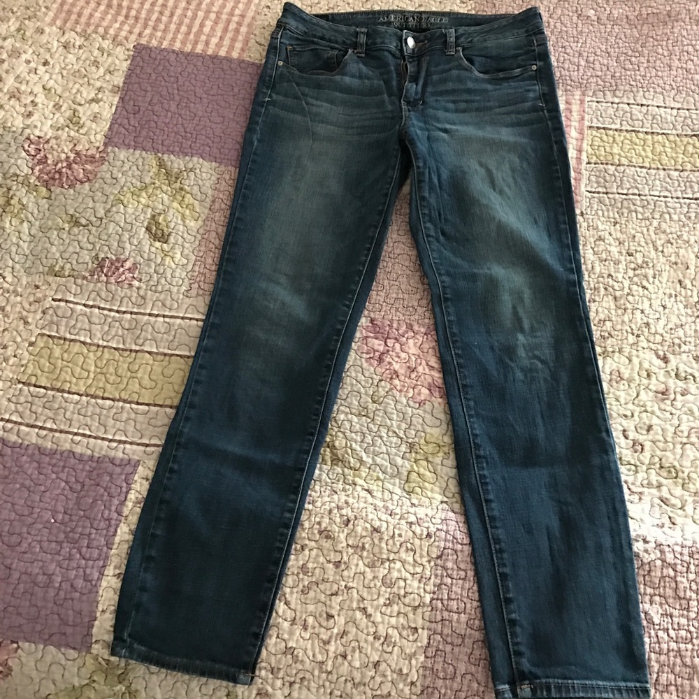 American Eagle Woman's Skinny Jeans. Size 12