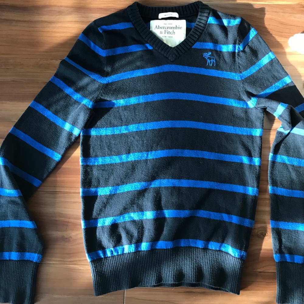 Abercrombie & Fitch Sweater