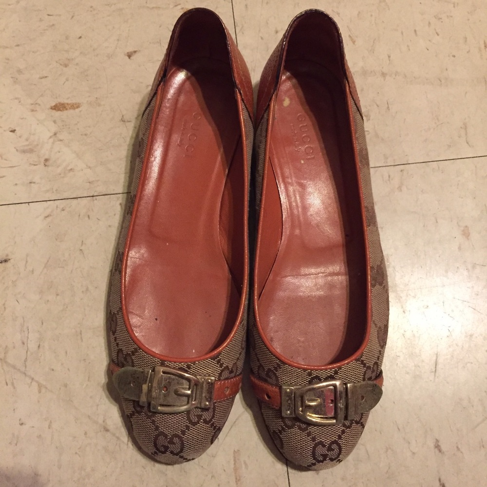 Gucci Flat shoes