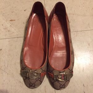 Gucci Flat shoes
