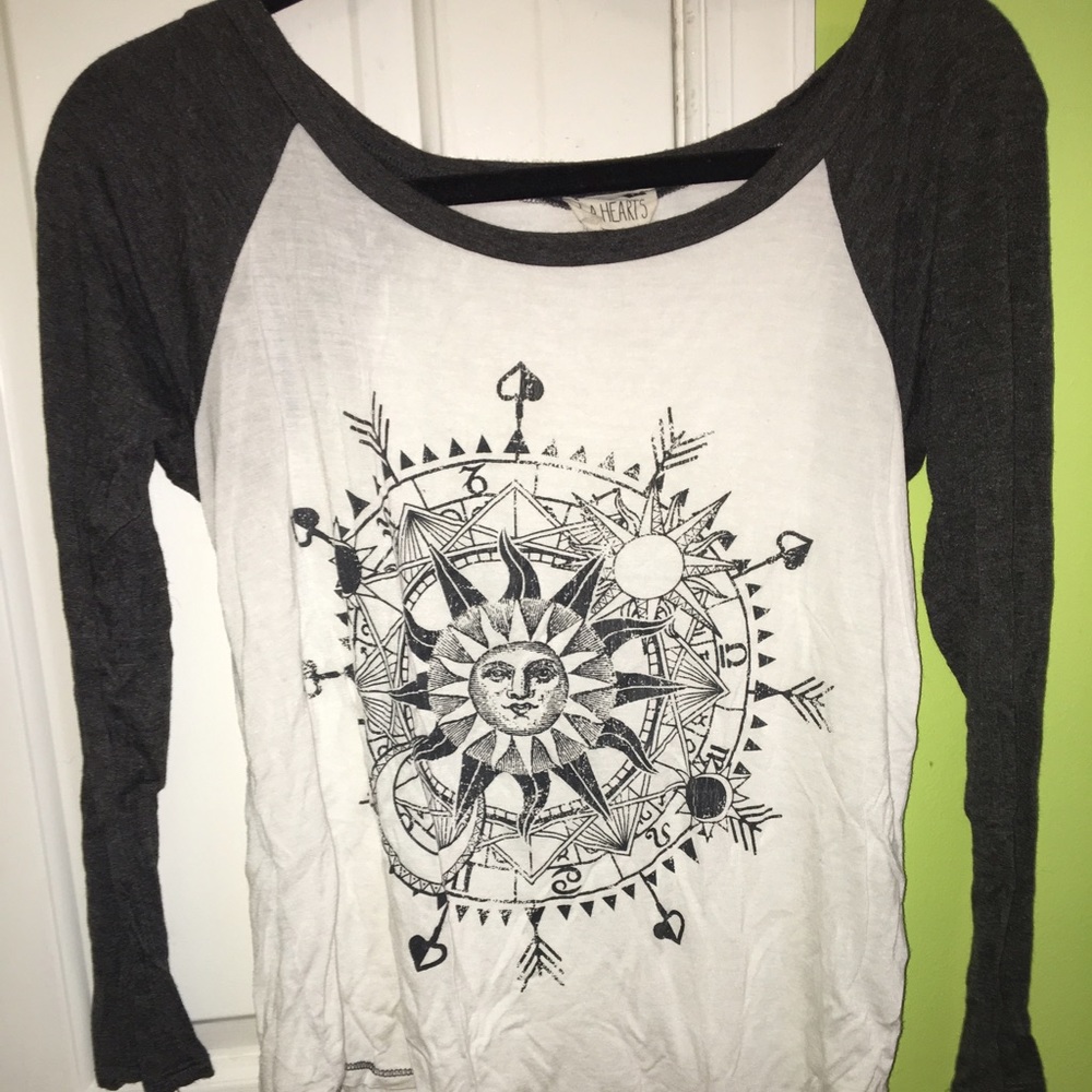 LA HEARTS GRAPHIC RAGLAN TEE