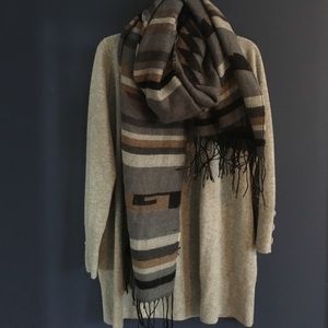 Aztec oversized blanket scarf Aztec oversized blanket scarf