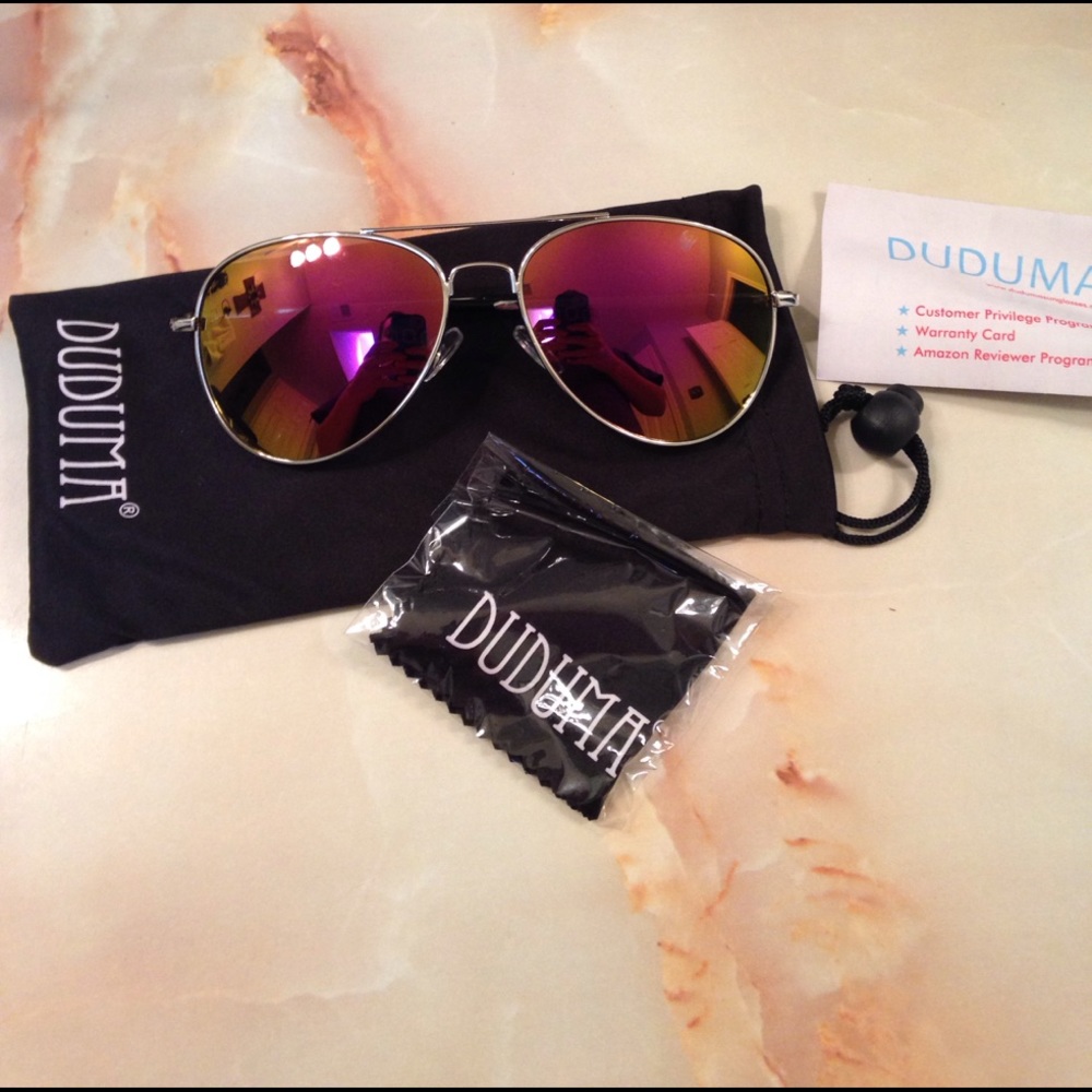 Aviators sunglasses
