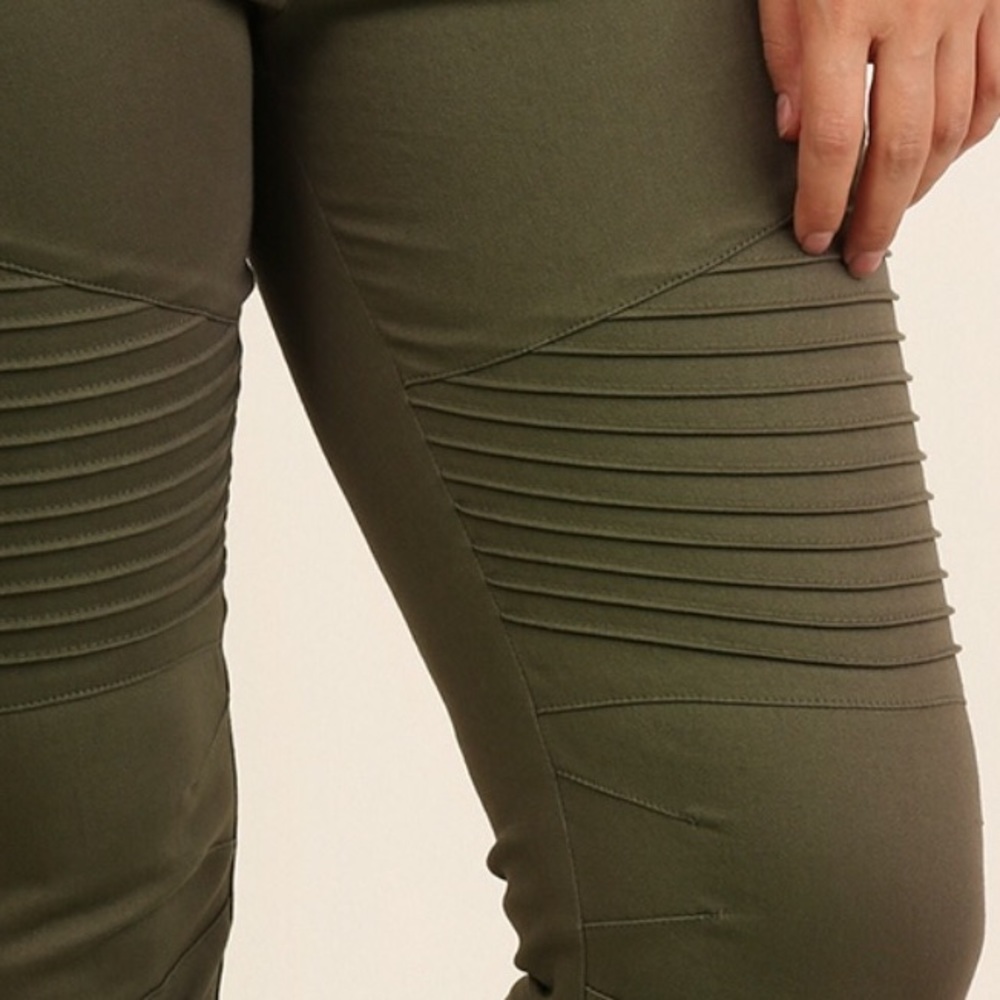ONLY ONE XL LEFT!!  Olive Moto Jeggings - Picture 2 of 2