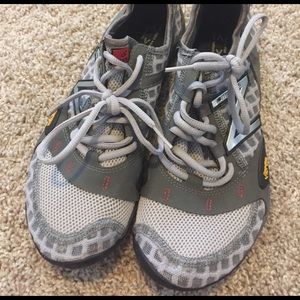 New balance minimums vibram