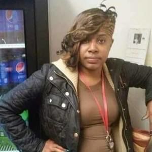 Meet your Posher, Startisha