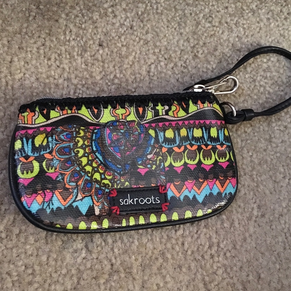 Sak roots wristlet