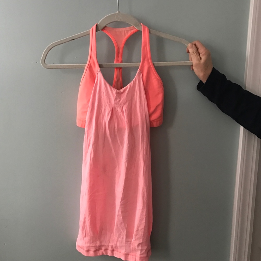 Lulu lemon tank top with built in bra