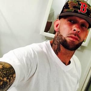 Meet your Posher, Chelito