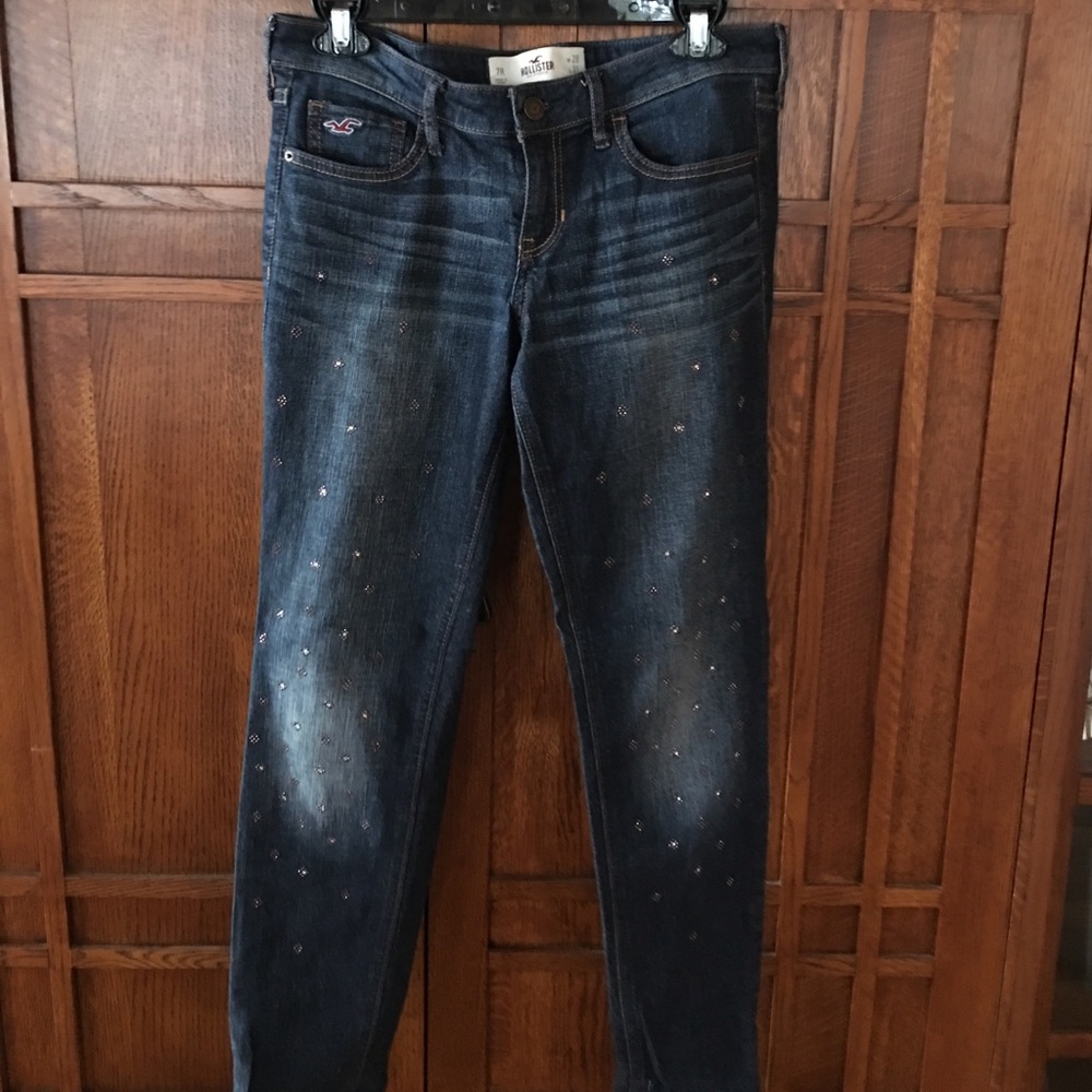 Hollister jeans with tiny sparky crystals!