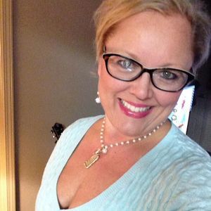 Meet your Posher, Beth