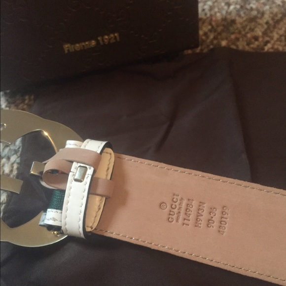 Authentic Gucci White Green and Red Belt - Picture 2 of 4