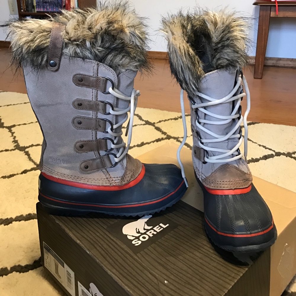 Sorel "Joan of Arctic" boots
