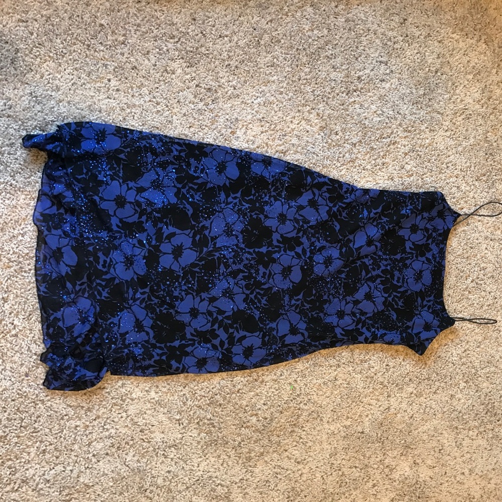 Knee length dress