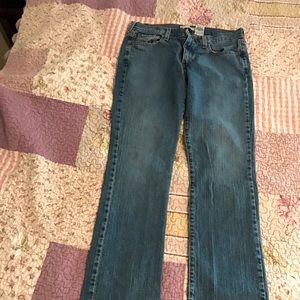 Woman's Levi Size 10