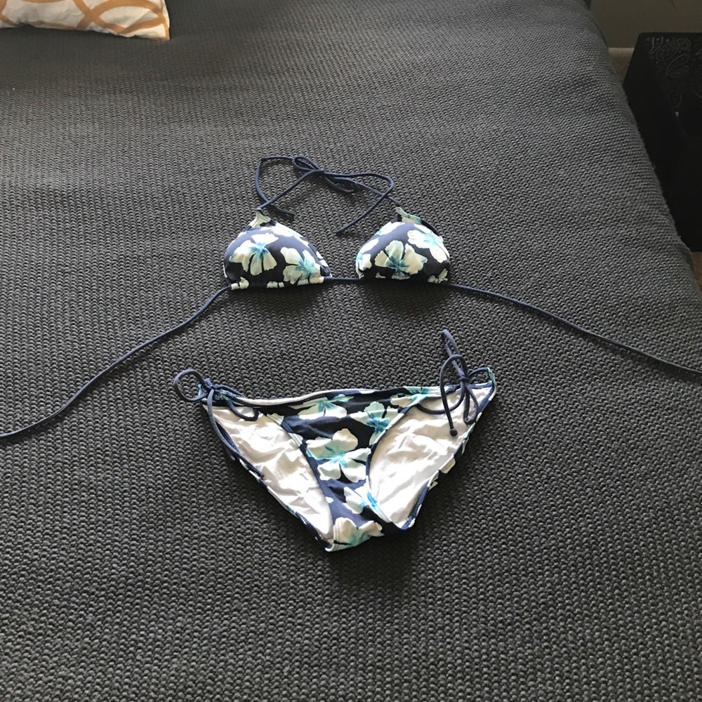 Fairly worn A&F bikini